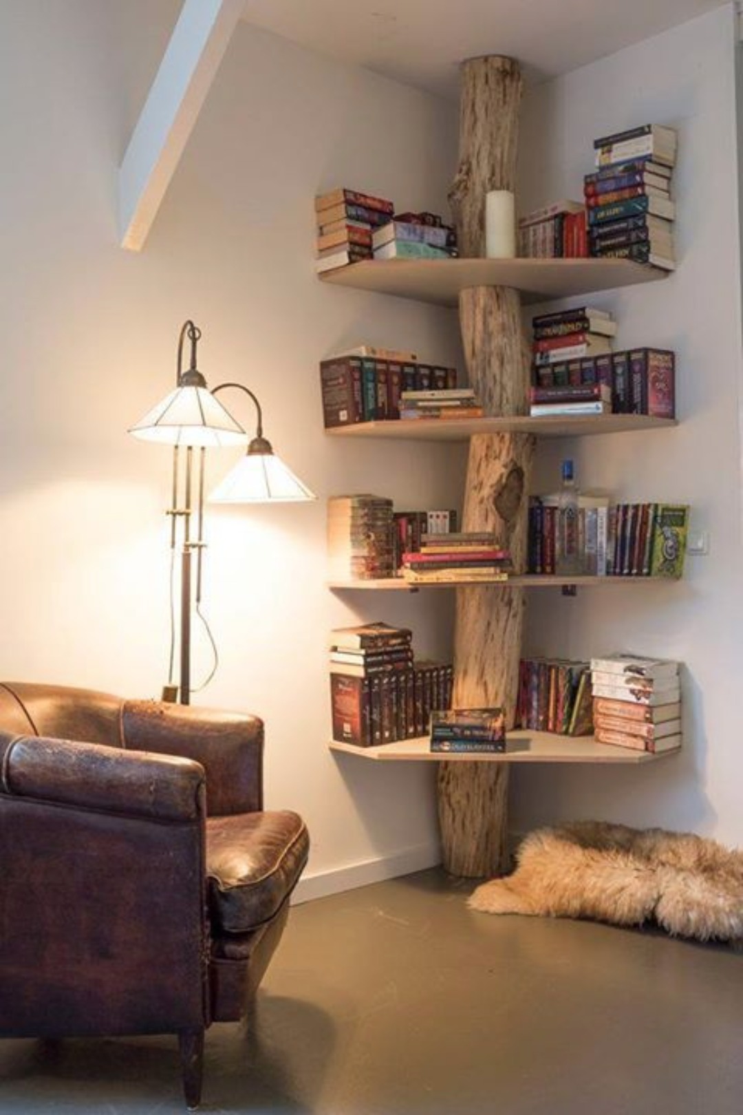 DIY-tree-trunk-corner-shelves